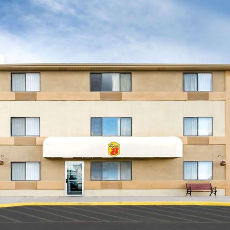 Super 8 By Wyndham Cedar City Exterior photo
